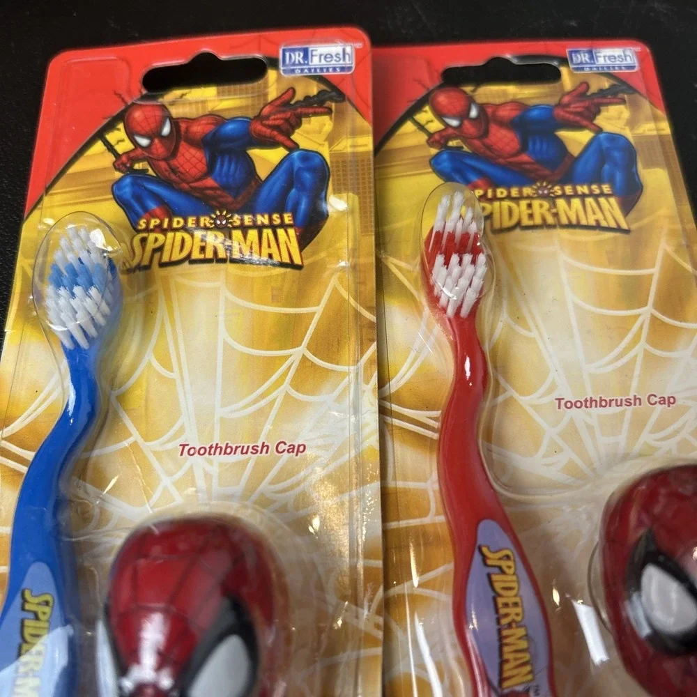 NEW! 2 Spider-Man Toothbrushes  With Cap Cover  Fresh Spider Sens